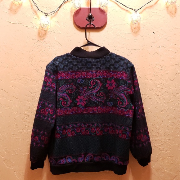 The American Collection Vintage Sweater - Picture 3 of 7